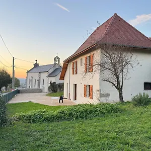 Hébergement de vacances Maison Leonora, Saint-Genix-sur-Guiers